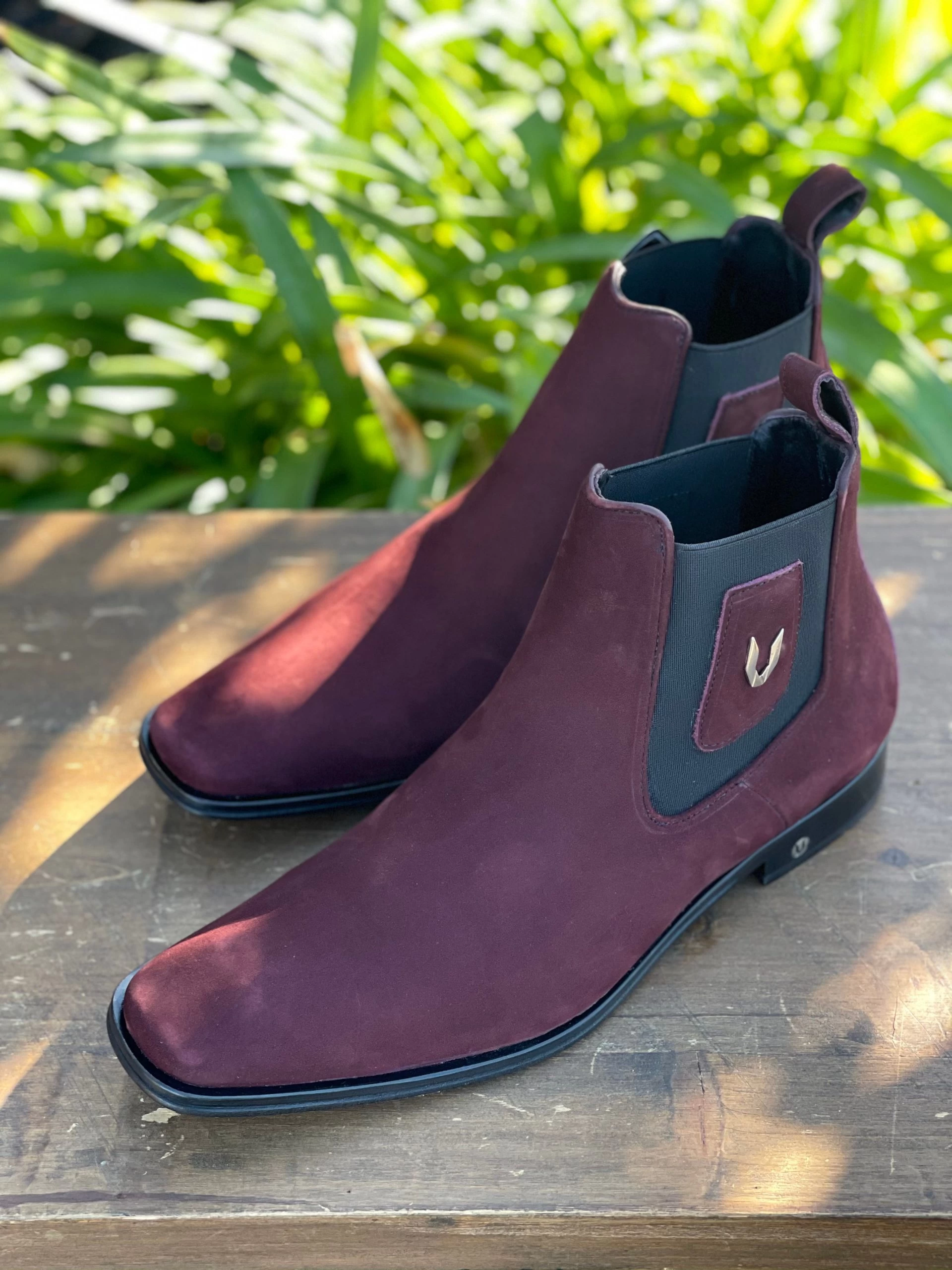 Vestigium Nobuk Burgundy Chelsea Boot