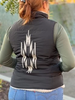 Ariat Women Reversible Chimayo Vest -Guadalajara Western Wear IMG 15112