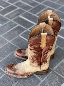 Circle G By Corral Women's Honey Chocolate Embroidery Square Toe Boot -Guadalajara Western Wear IMG 1673