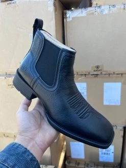 Ariat Booker Ultra Western Ankle Boot (BLACK) -Guadalajara Western Wear IMG 2796