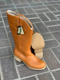 Dingo Tan Homestead Fashion Women Round Toe Boot -Guadalajara Western Wear IMG 3273 df2a2db6 ee8d 4028 a911 b9b49ef3e67f