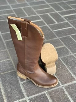 Dingo Brown Homestead Fashion Women Round Toe Boot -Guadalajara Western Wear IMG 3281 598926f3 15a4 40b7 8904 81d0499ce393