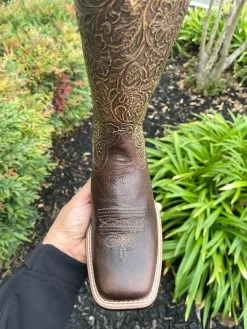 Ariat Brown Women Round Up Arizona Brown Wide Square Toe Western Boot -Guadalajara Western Wear IMG 3546