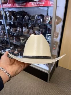 500X Johnson Copa Alta 4 3/4" Falda Corta 3" Toquilla Avestruz Negro -Guadalajara Western Wear IMG 4403