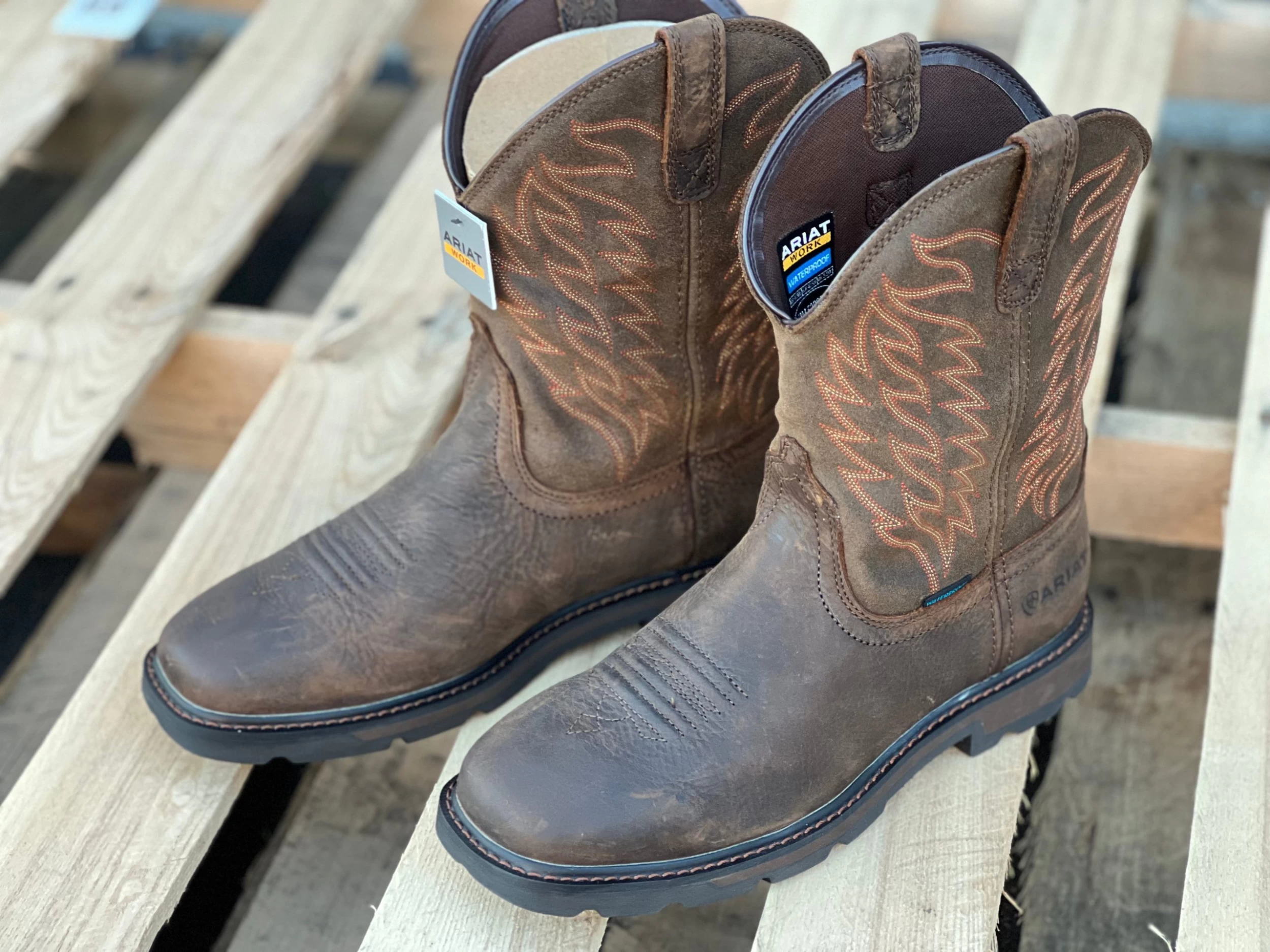 Ariat Groundbreaker Electrical Hazard Soft Toe Square Toe Work Boot 3 Ariat Groundbreaker Electrical Hazard Soft Toe Square Toe Work Boot