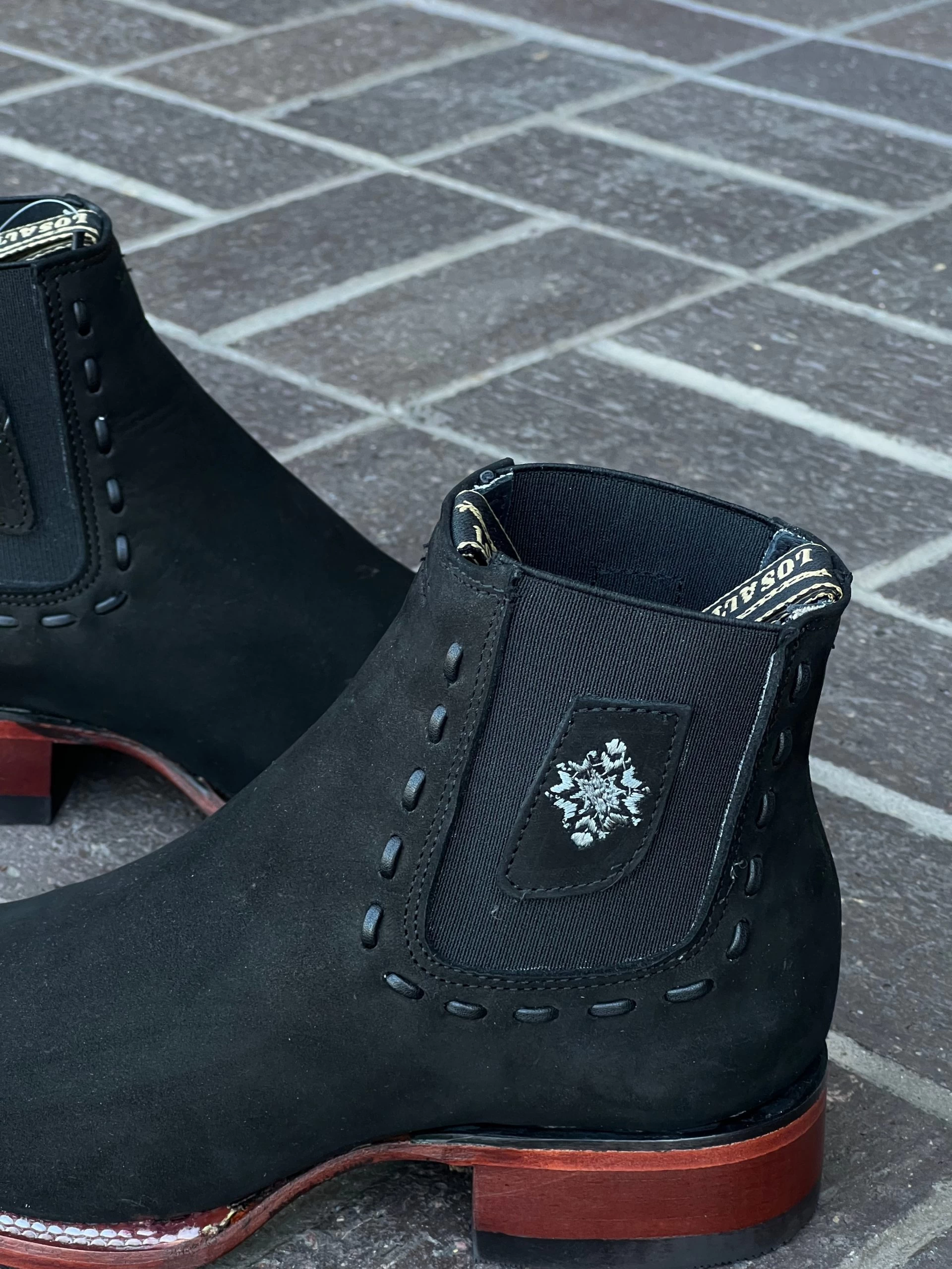 Los Altos Aztec Nobuck Negro Botin Cuadrado Para Dama 5 Los Altos Aztec Nobuck Negro Botin Cuadrado Para Dama - Image 3