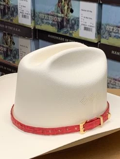 Tombstone 1000x Johnson (Copa Chica) Toquilla Caiman Rojo -Guadalajara Western Wear IMG 7183 53595b9e 2c0a 4f7f be64 082d43dd490a