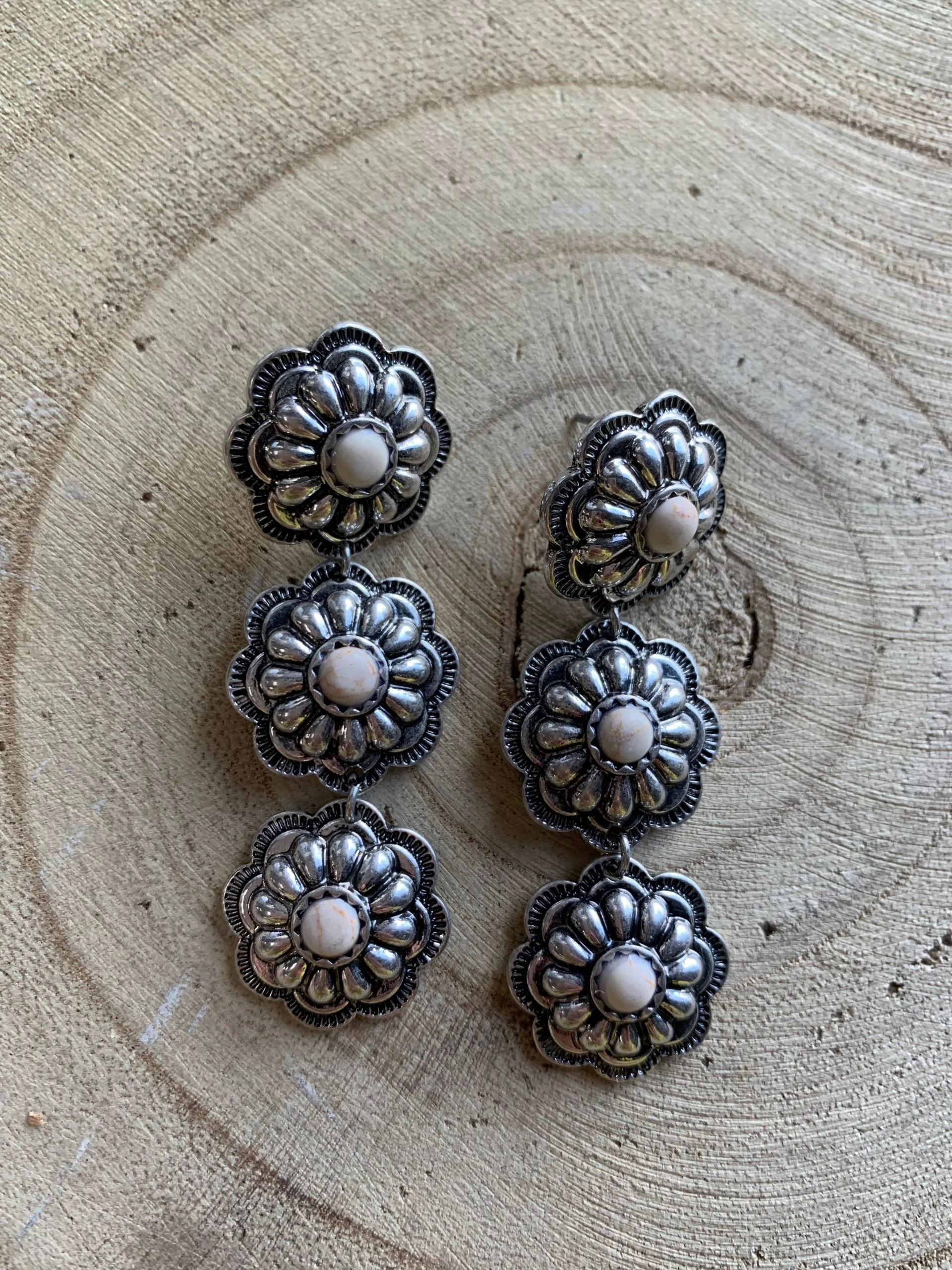 White Flower Drops 3 White Flower Drops