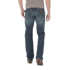 Wrangler Retro® Limited Edition Slim Boot Jean